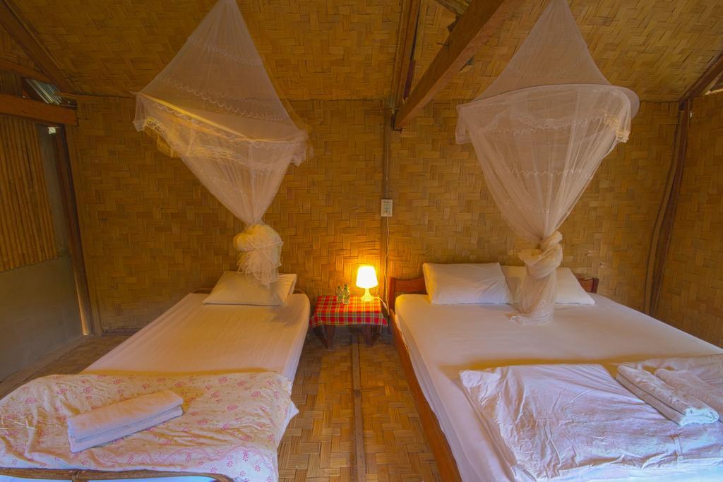 Champa Lao Bungalows Hotel Vang Vieng Bagian luar foto