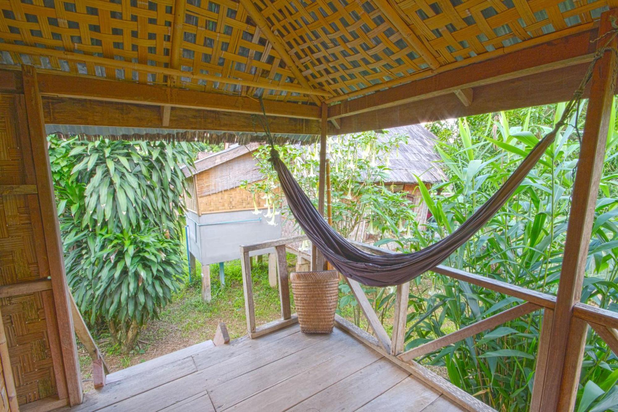 Champa Lao Bungalows Hotel Vang Vieng Bagian luar foto