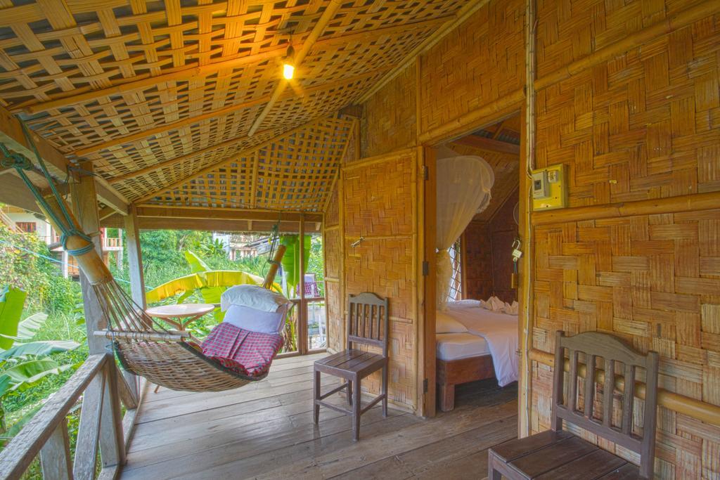 Champa Lao Bungalows Hotel Vang Vieng Bagian luar foto