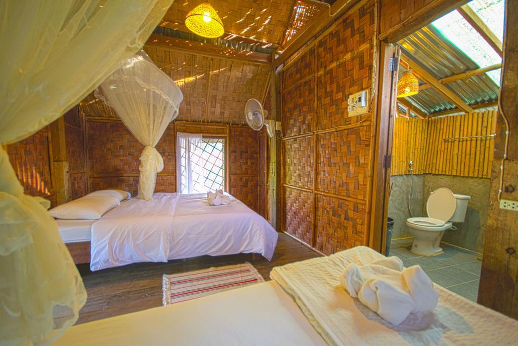Champa Lao Bungalows Hotel Vang Vieng Bagian luar foto