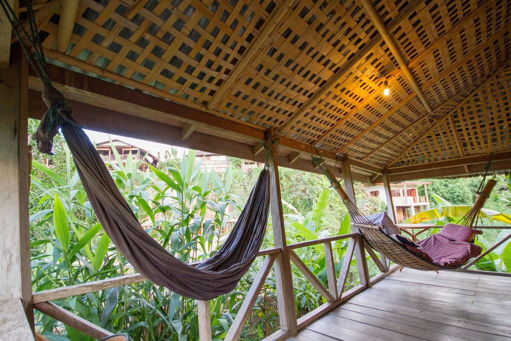 Champa Lao Bungalows Hotel Vang Vieng Bagian luar foto