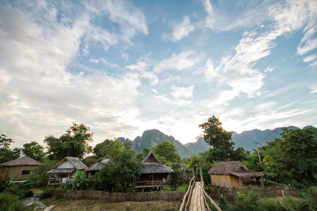 Champa Lao Bungalows Hotel Vang Vieng Bagian luar foto