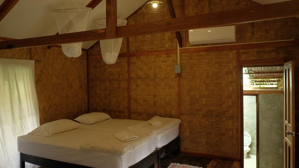 Champa Lao Bungalows Hotel Vang Vieng Bagian luar foto