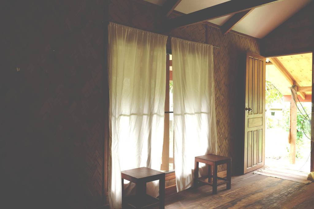 Champa Lao Bungalows Hotel Vang Vieng Bagian luar foto