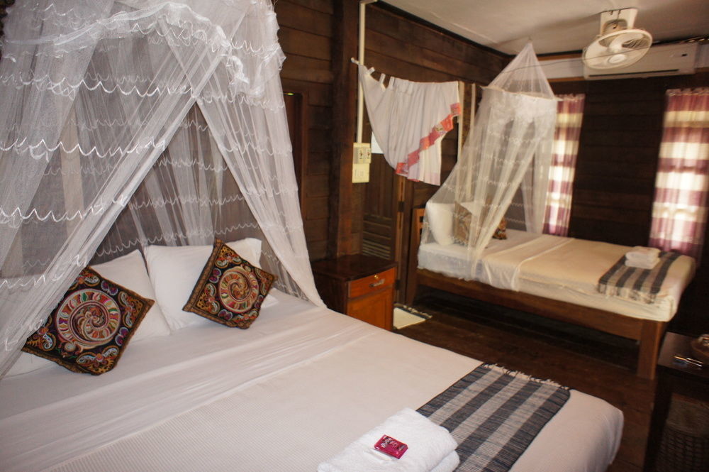 Champa Lao Bungalows Hotel Vang Vieng Bagian luar foto